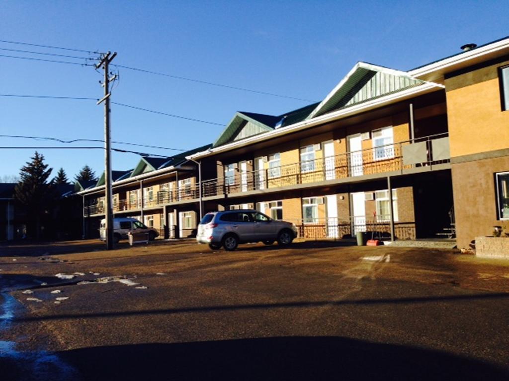 Nice Inn Edmonton Exterior photo